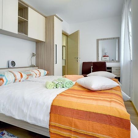 Apartments Elviana Pula Extérieur photo